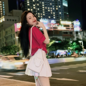 TRẦN THỊ HÀ